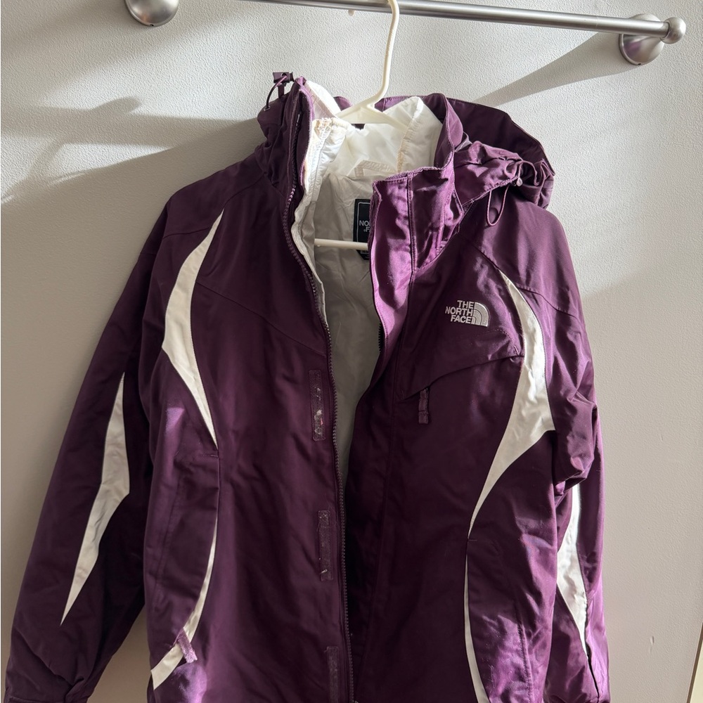 The North Face Women's Plum and White Ski Jacket